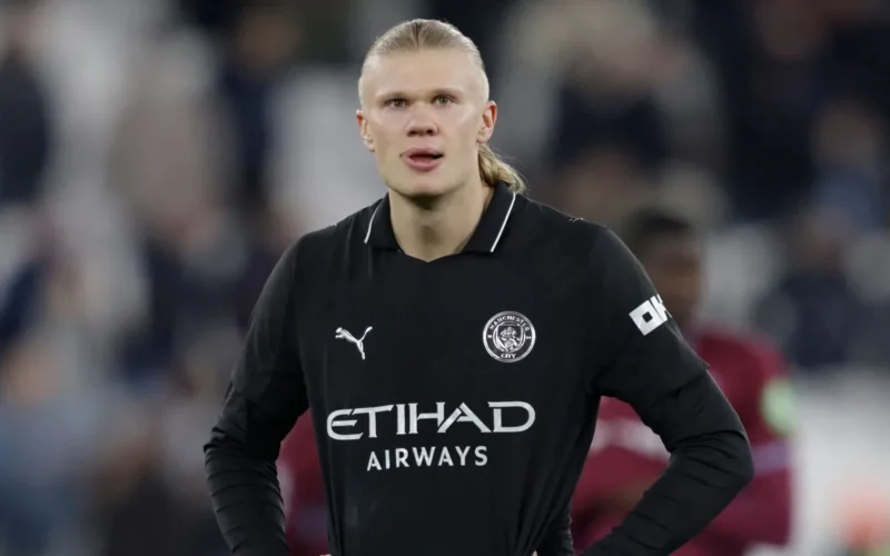 بيب جوارديولا يدافع عن إرلينغ هالاند أمام مدافع تبلغ قيمته 200 مليون